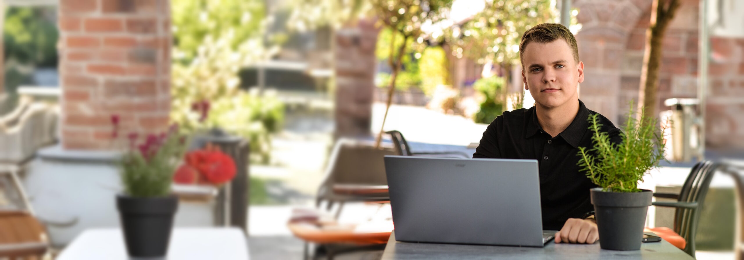 Andreas Richling atondix Webdesign fuer Handwerk und Industrie aus Fuerth scaled